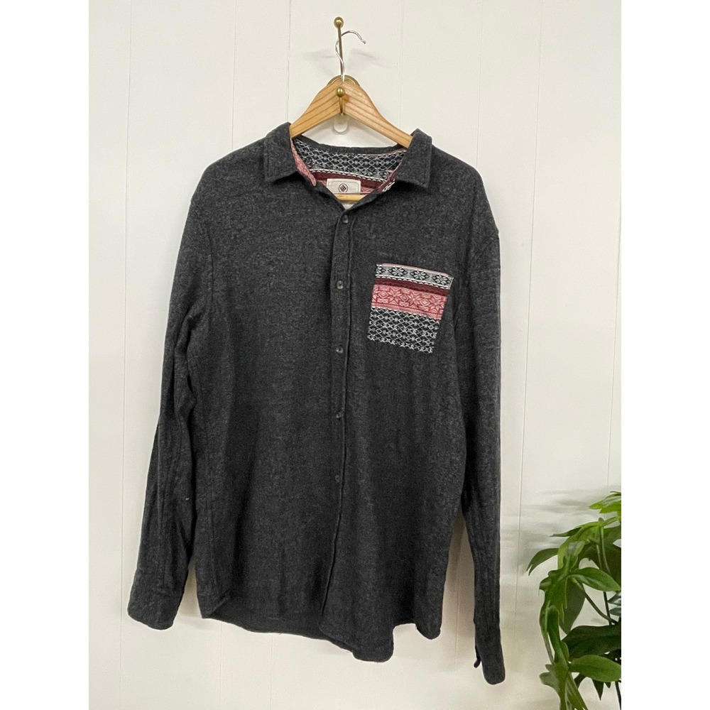 On The Byas Mens XL Charcoal Gray Herringbone Button Down Shirt Aztec Pocket